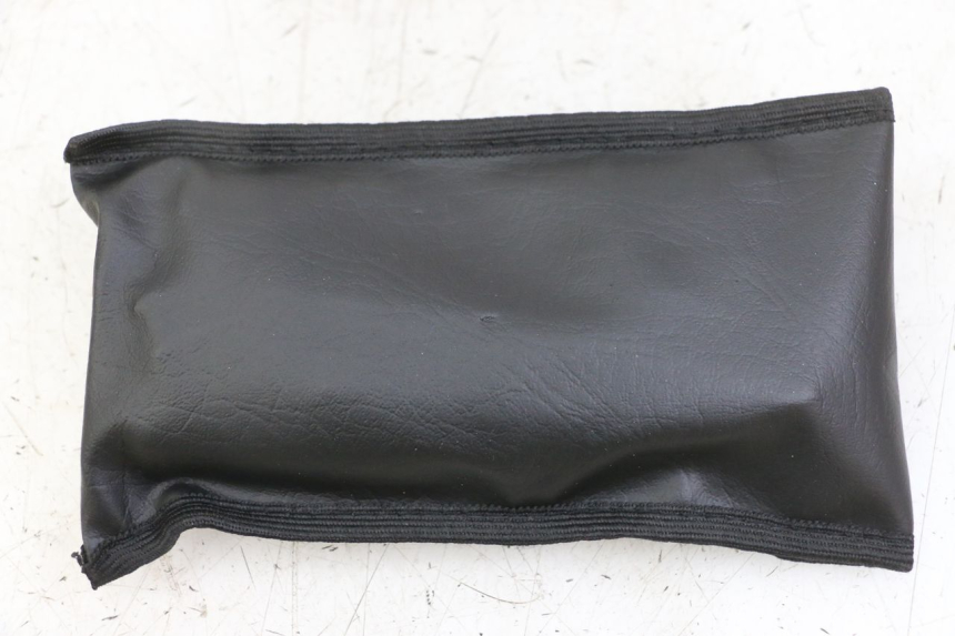 photo de JUEGO HERRAMIENTAS ROYAL ENFIELD SCRAM 411 (2022 - 2024) - Vista general del producto