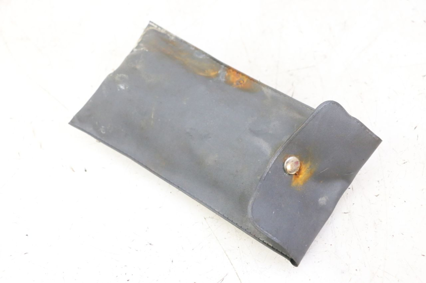 photo de KIT DE HERRAMIENTAS HONDA SCV LEAD 100 (2003 - 2007) - Otra perspectiva