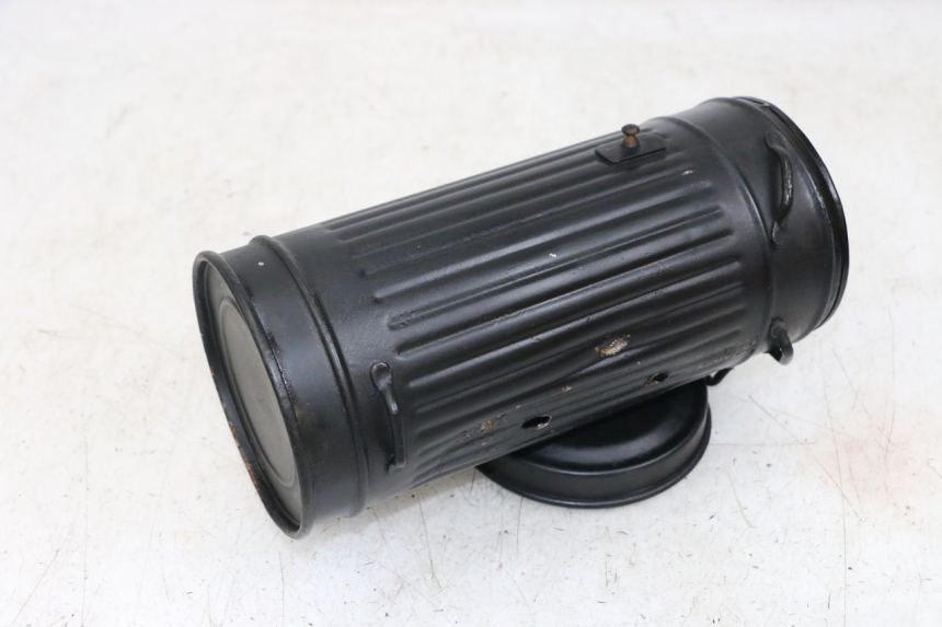 photo de JUEGO HERRAMIENTAS HARLEY DAVIDSON SPORTSTER XL CUSTOM 1200 (2003 - 2004) - Detalles de los puntos de fijación