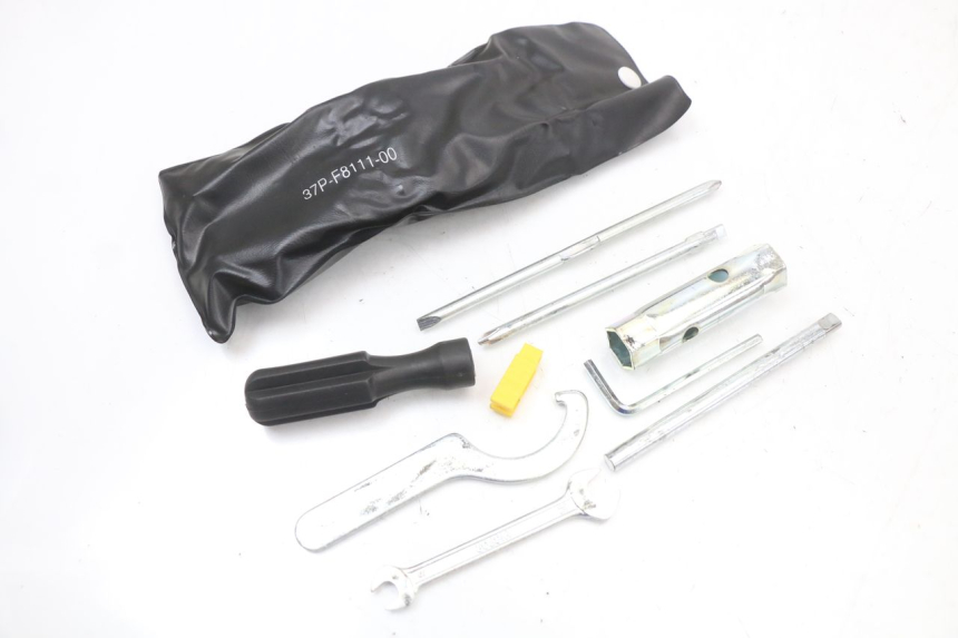 photo de KIT DE HERRAMIENTAS YAMAHA X-MAX XMAX 125 (2010 - 2013) - Detalle de la pieza