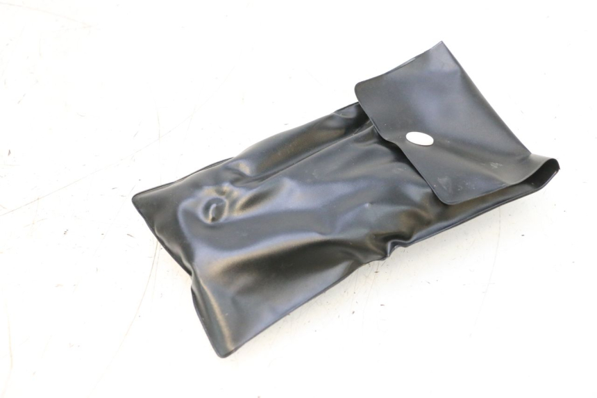 photo de KIT DE HERRAMIENTAS YAMAHA X-MAX XMAX 125 (2010 - 2013) - Zoom estado de uso