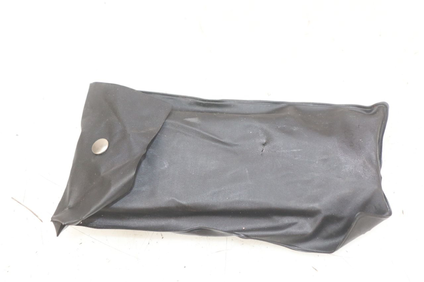 photo de KIT DE HERRAMIENTAS YAMAHA YP MAJESTY 125 (2007 - 2010) - Detalle de la pieza