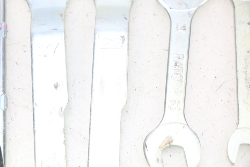 photo de KIT DE HERRAMIENTAS KAWASAKI Z 650 (2016 - 2019) - Primer plano técnico