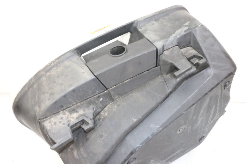 photo de MALETA DERECHA MOTO GUZZI NORGE 8V GT 1200 (2011 - 2016) - Detalles de los puntos de fijación