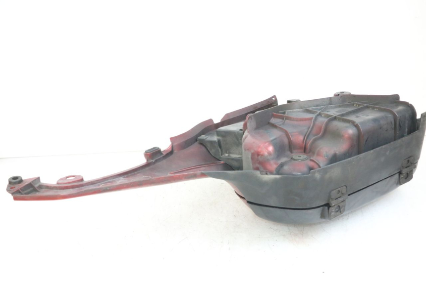 photo de MALETA DERECHA HONDA NTV DEAUVILLE 650 (1998 - 2001) - Detalles de los puntos de fijación