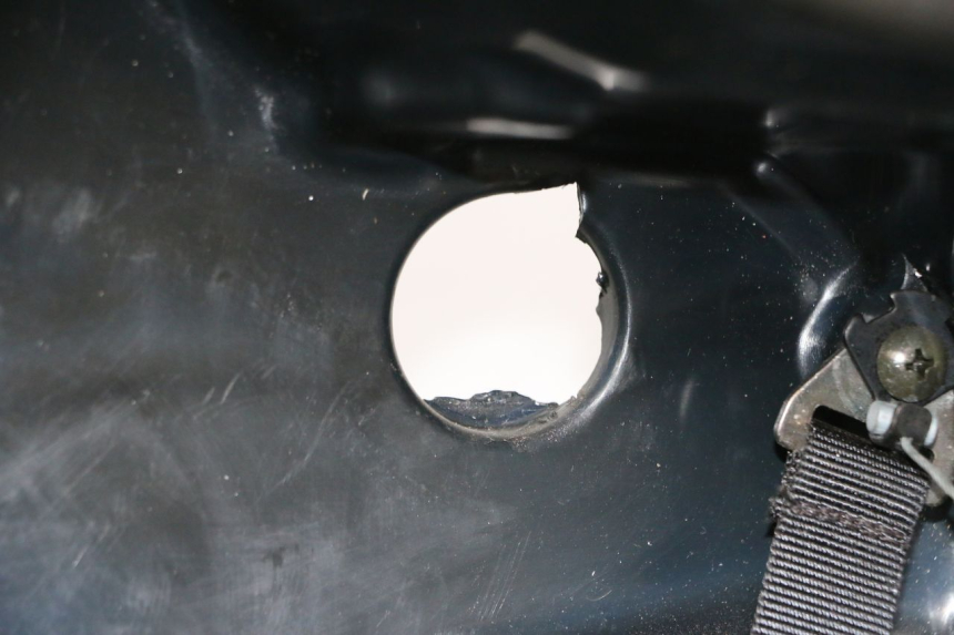 photo de MALETA DERECHA HONDA NTV DEAUVILLE 650 (2001 - 2006) - Otra perspectiva