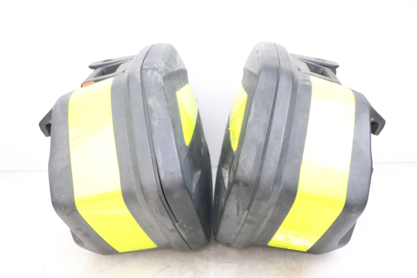 photo de MALETA YAMAHA FJR ABS 1300 (2006 - 2012) - Otra vista del artículo