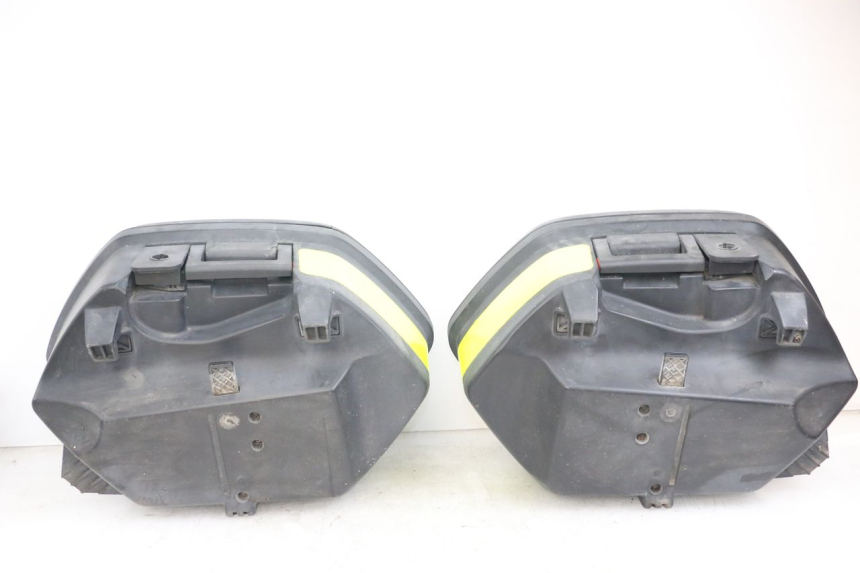 photo de MALETA YAMAHA FJR ABS 1300 (2006 - 2012) - Características distintivas