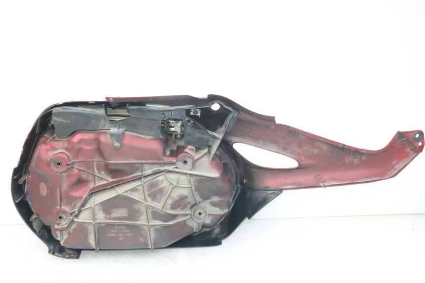 photo de MALETA IZQUIERDA HONDA NTV DEAUVILLE 650 (1998 - 2001) - Zoom sobre los componentes