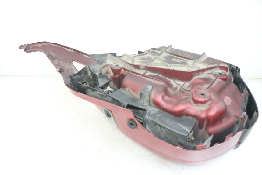 photo de MALETA IZQUIERDA HONDA NTV DEAUVILLE 650 (1998 - 2001) - Primer plano técnico