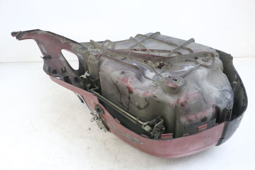 photo de MALETA IZQUIERDA HONDA NTV DEAUVILLE 650 (1998 - 2001) - Primer plano de alta resolución