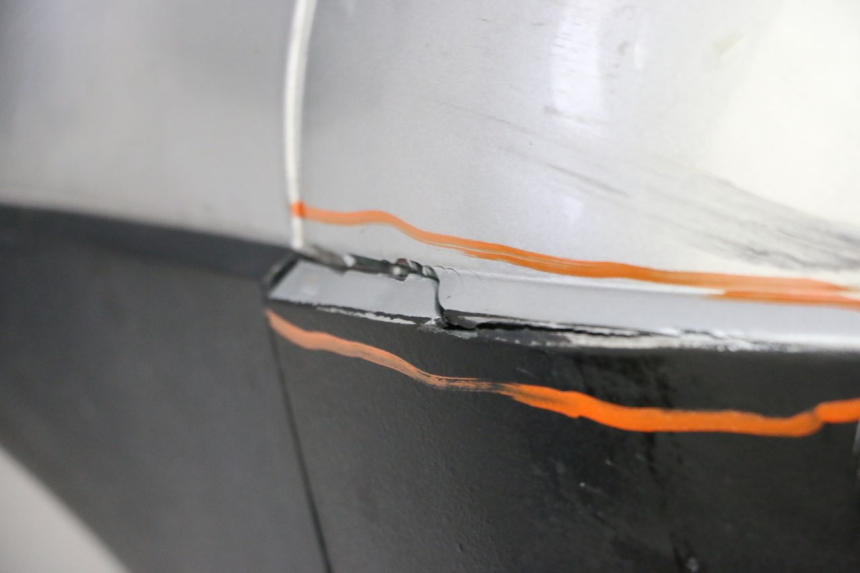 photo de MALETA IZQUIERDA HONDA NTV DEAUVILLE 650 (2001 - 2006) - Perfil de la pieza de repuesto