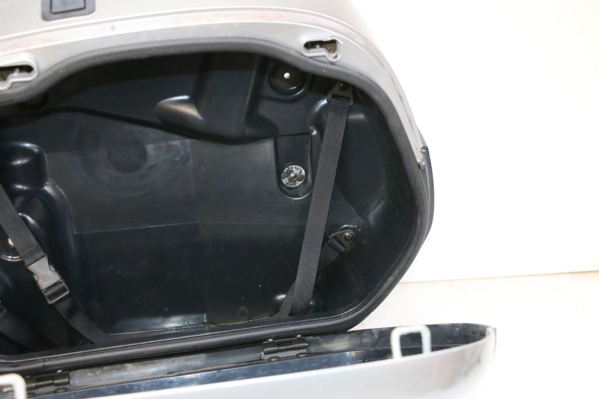 photo de MALETA IZQUIERDA HONDA NTV DEAUVILLE 650 (2001 - 2006) - Zoom estado de uso