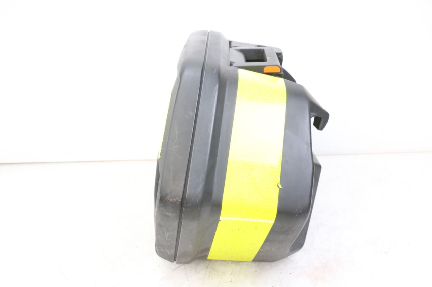 photo de MALETA IZQUIERDA YAMAHA TDM ABS 900 (2002 - 2014) - Primer plano técnico