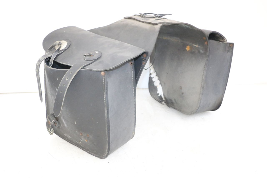 photo de MALETA SUZUKI GZ MARAUDER 125 (1998 - 2004) - Vista principal