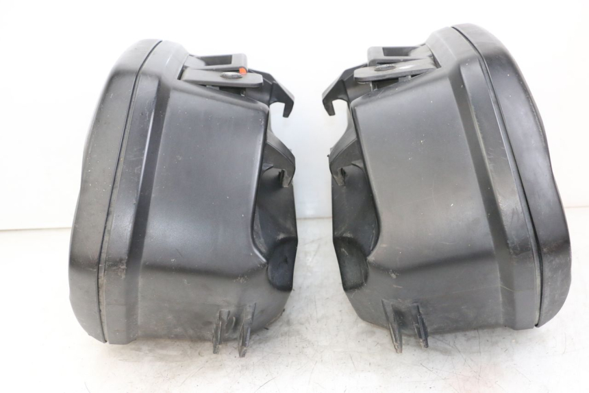 photo de MALETA YAMAHA TDM ABS 900 (2002 - 2014) - Características distintivas