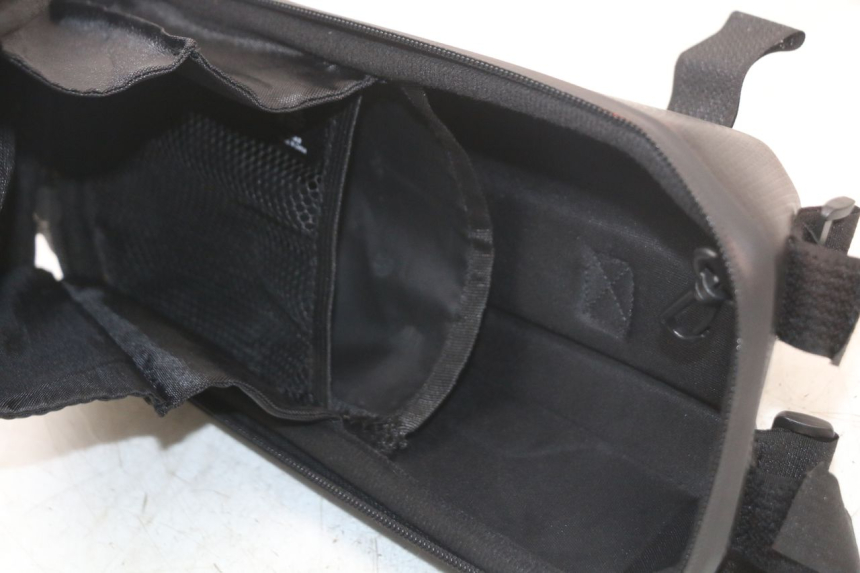 photo de MALETA DUALTRON TOGO PLUS 1 - Zoom sobre los componentes