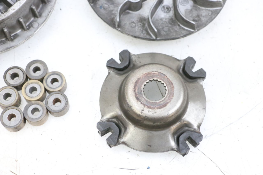 photo de VARIADOR ADIVA AD3 300 (2014 - 2020) - Estado de la superficie y material