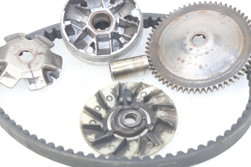 photo de VARIADOR KYMCO AGILITY 4T 50 (2018 - 2022) - Zoom estado de uso