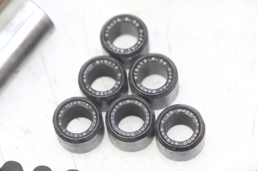 photo de VARIADOR KYMCO AGILITY 4T 50 (2005 - 2018) - Estado de la superficie y material