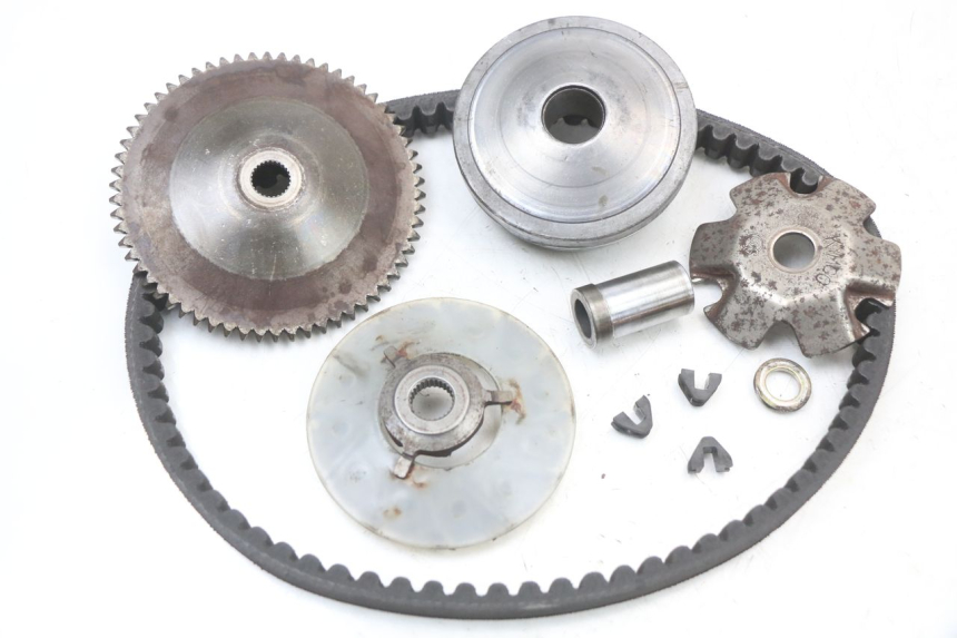 photo de VARIADOR KYMCO AGILITY 4T 50 (2005 - 2018) - Detalle de la pieza