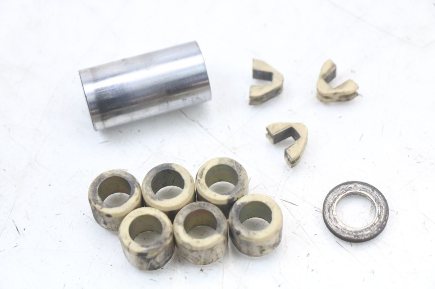 photo de VARIADOR KYMCO AGILITY 4T 50 (2018 - 2022) - Zoom estado de uso