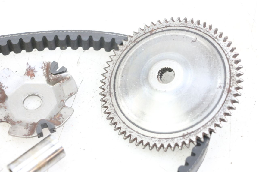 photo de VARIADOR KYMCO AGILITY 4T 50 (2018 - 2022) - Otra perspectiva