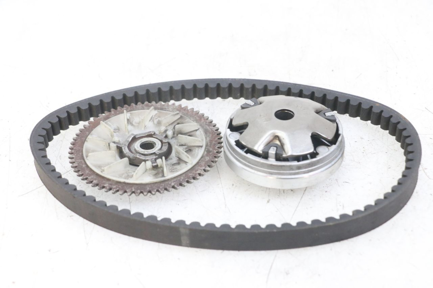 photo de VARIADOR KYMCO AGILITY 4T 50 (2018 - 2022) - Detalle de la pieza