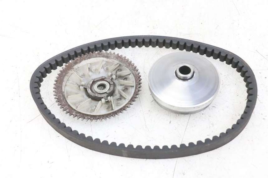 photo de VARIADOR KYMCO AGILITY 4T 50 (2018 - 2022) - Zoom estado de uso