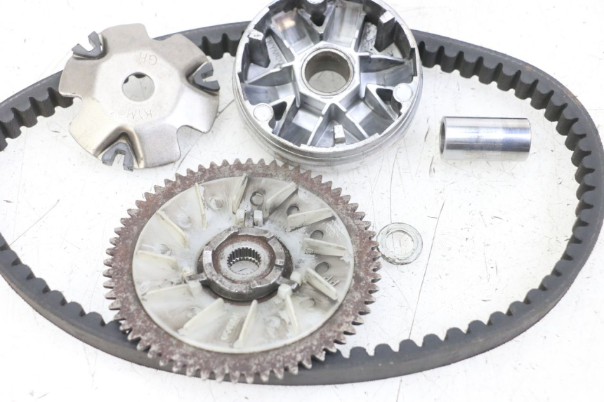 photo de VARIADOR KYMCO AGILITY 4T 50 (2018 - 2022) - Estado de la superficie y material