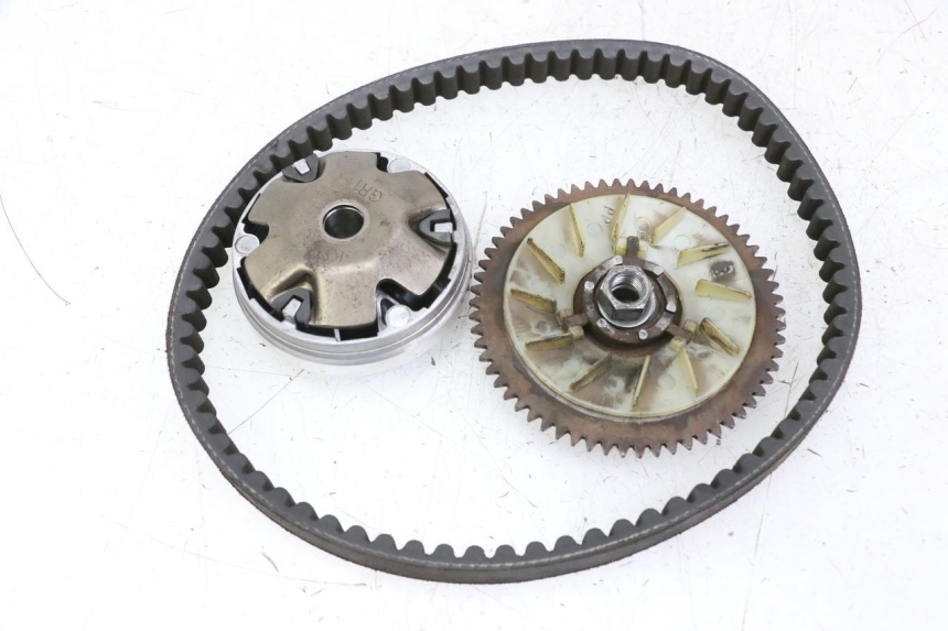 photo de VARIADOR KYMCO AGILITY 4T 50 (2018 - 2022) - Detalle de la pieza