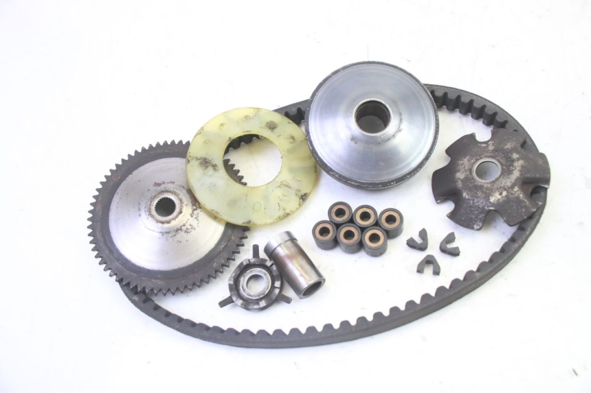 photo de VARIADOR KYMCO AGILITY 4T 50 (2005 - 2018) - Detalle de la pieza