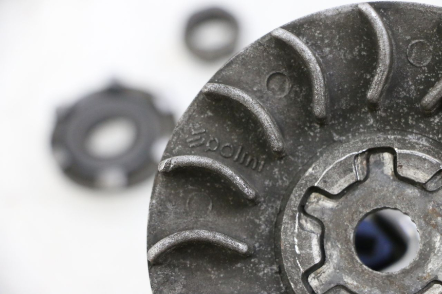 photo de VARIADOR MBK BOOSTER SPIRIT 50 (2004 - 2017) - Detalle de la pieza