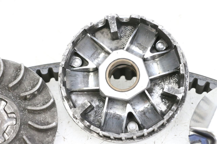 photo de VARIADOR MBK BOOSTER SPIRIT 50 (2004 - 2017) - Zoom sobre los componentes