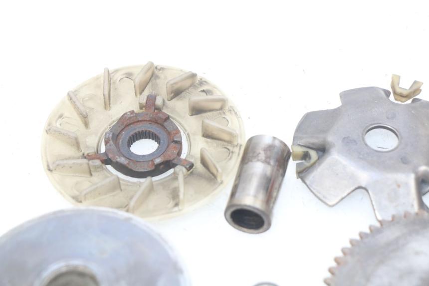 photo de VARIADOR BAOTIAN BT 50 QT-12 50 (2007 - 2009) - Primer plano técnico