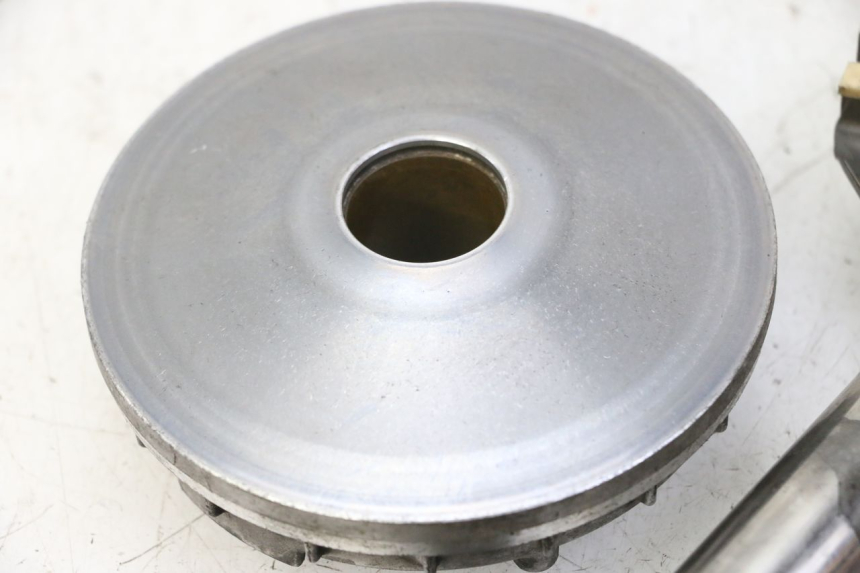 photo de VARIADOR SUZUKI BURGMAN 125 (2007 - 2014) - Detalles de los puntos de fijación