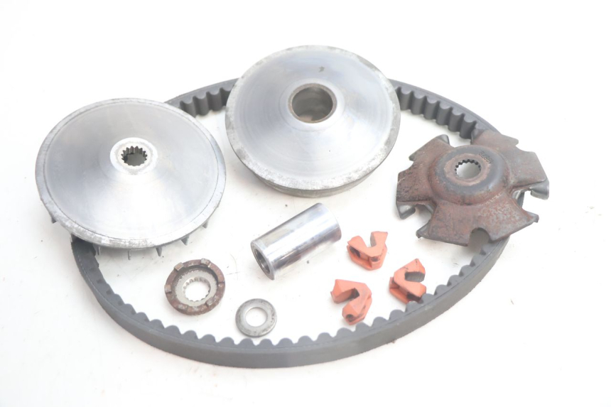 photo de VARIADOR YAMAHA BW'S BWS 125 (2010 - 2013) - Primer plano técnico