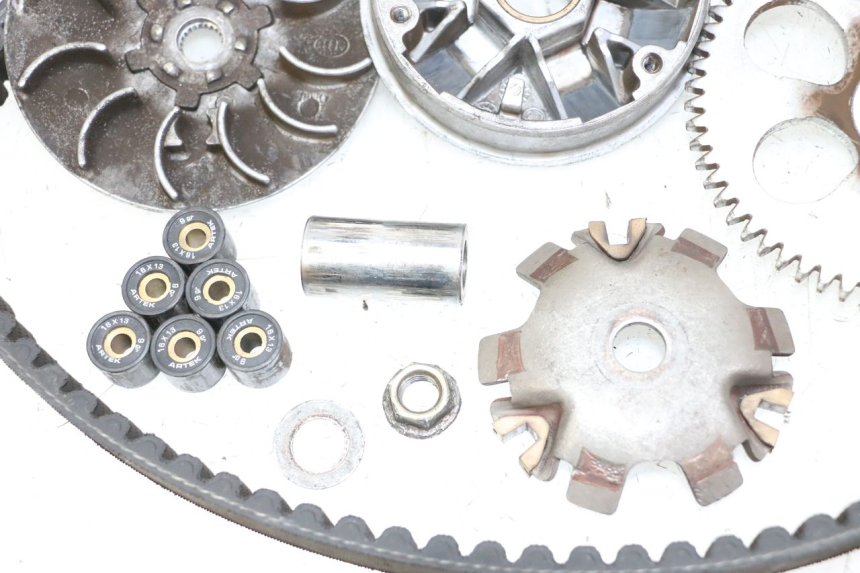 photo de VARIADOR PEUGEOT CITYSTAR 50 (2013 - 2017) - Características distintivas