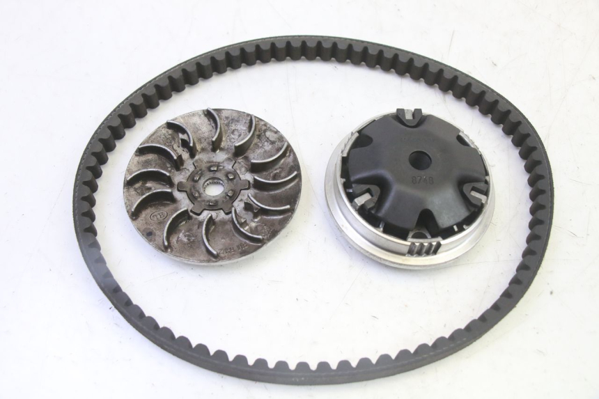 photo de VARIADOR PEUGEOT CITYSTAR 50 (2013 - 2017) - Zoom estado de uso