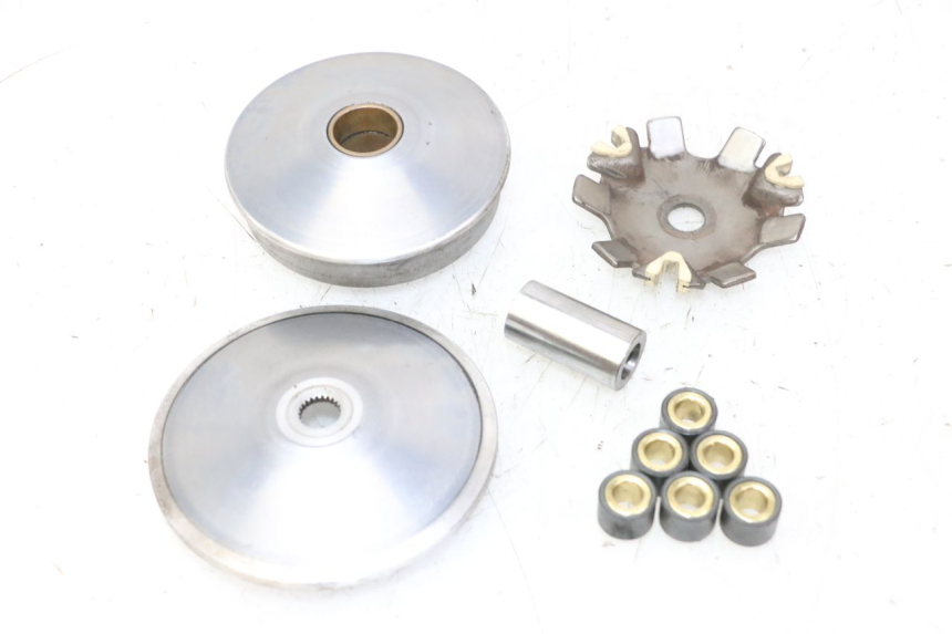 photo de VARIADOR PEUGEOT CITYSTAR 50 (2013 - 2017) - Detalles de los puntos de fijación