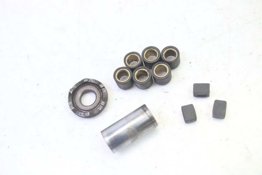 photo de VARIADOR SYM CROX 4T 50 (2016 - 2023) - Detalles de los puntos de fijación