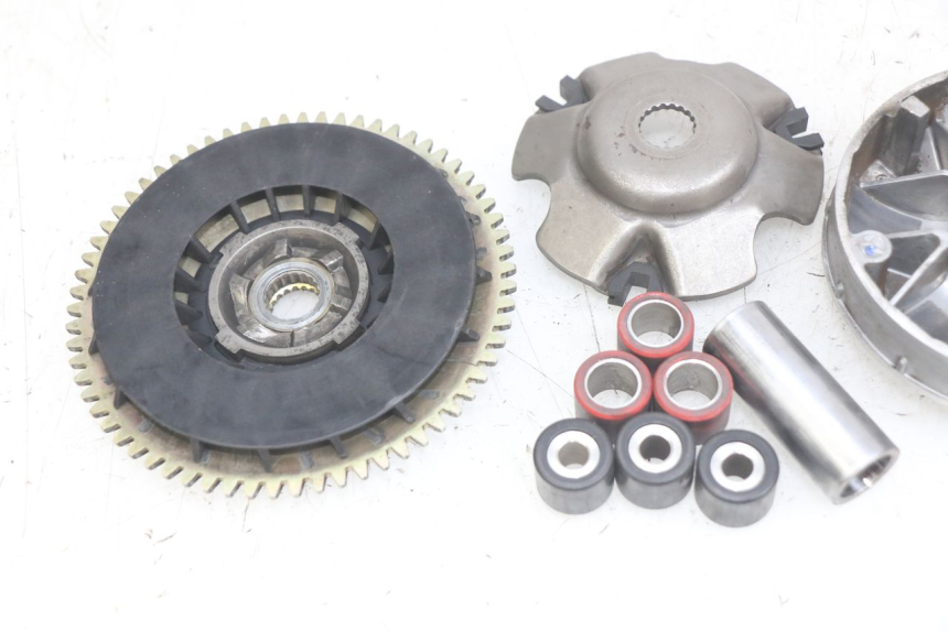 photo de VARIADOR GILERA DNA 50 (2000 - 2007) - Primer plano técnico