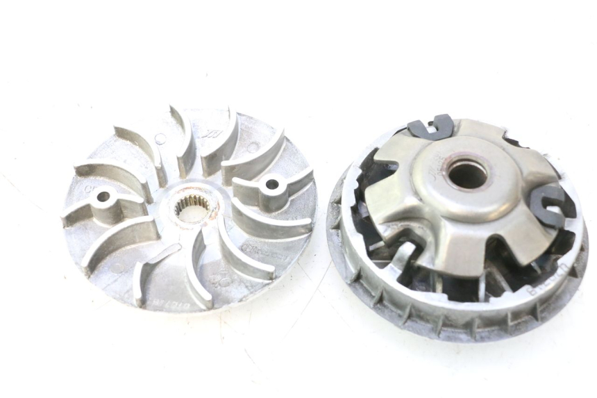 photo de VARIADOR CF MOTO E-CHARM 125 (2005 - 2008) - Otra perspectiva