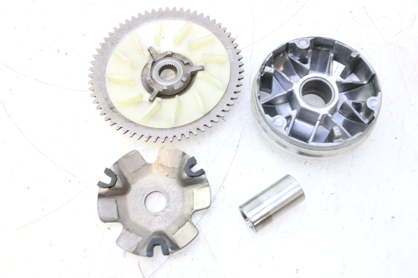 photo de VARIADOR JM MOTORS EVOLIS 4T 50 (2018 - 2022) - Marcados y referencias originales