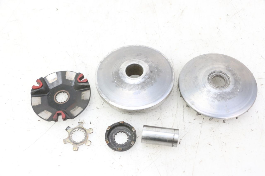 photo de VARIADOR KEEWAY F-ACT FACT 50 (2006 - 2011) - Estado de la superficie y material