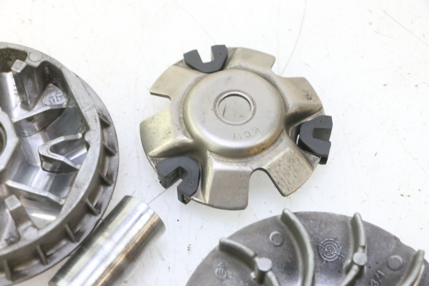 photo de VARIADOR HONDA FES PANTHEON 125 (2003 - 2007) - Marcados y referencias originales