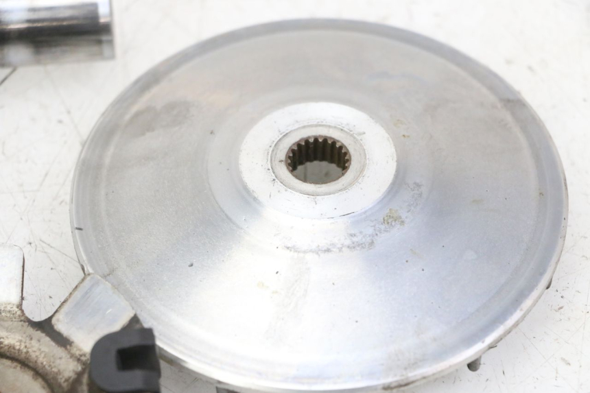 photo de VARIADOR HONDA FES S-WING SWING ABS 125 (2007 - 2015) - Primer plano técnico