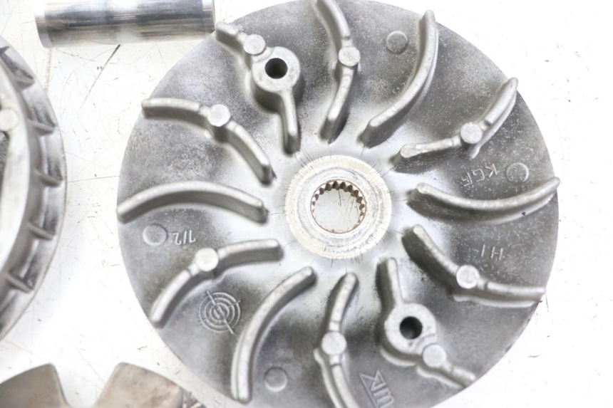 photo de VARIADOR HONDA FES S-WING SWING ABS 125 (2007 - 2015) - Estado de la superficie y material