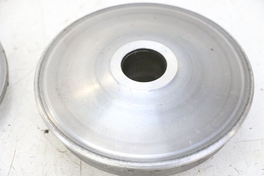 photo de VARIADOR HONDA FES S-WING SWING ABS 125 (2007 - 2015) - Detalles de los puntos de fijación