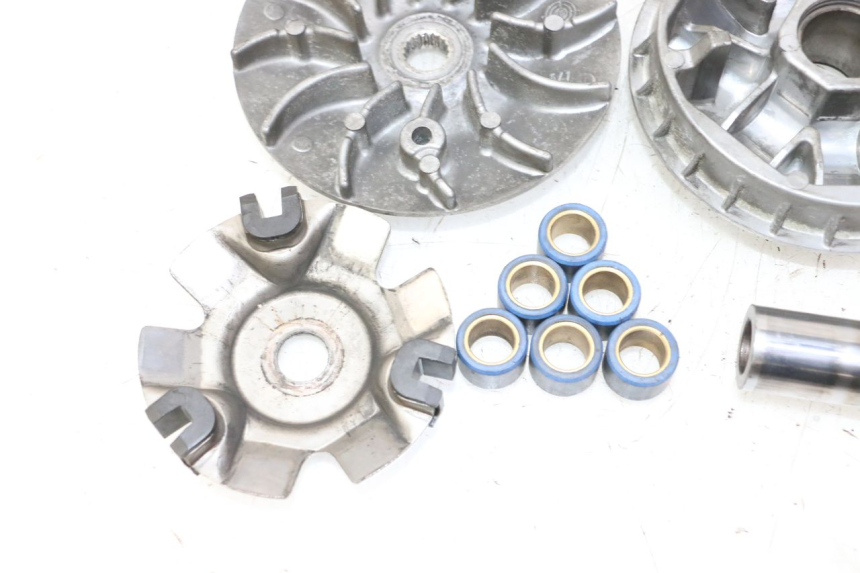 photo de VARIADOR HONDA FES S-WING SWING ABS 125 (2007 - 2015) - Recambio usado revisado